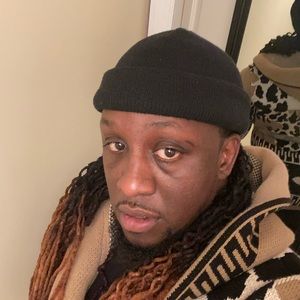 Meet your Posher, Dontrell